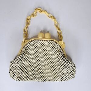 Vintage 40's Alumesh Whiting & Davis Co. Mesh Purse w/Bakelite Frame and Closure